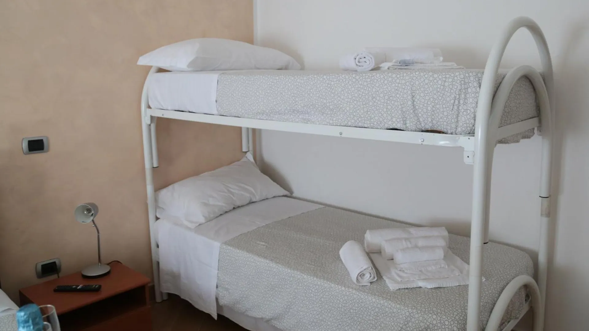 Guest House Simonazzi Reggio nell'Emilia 0*,